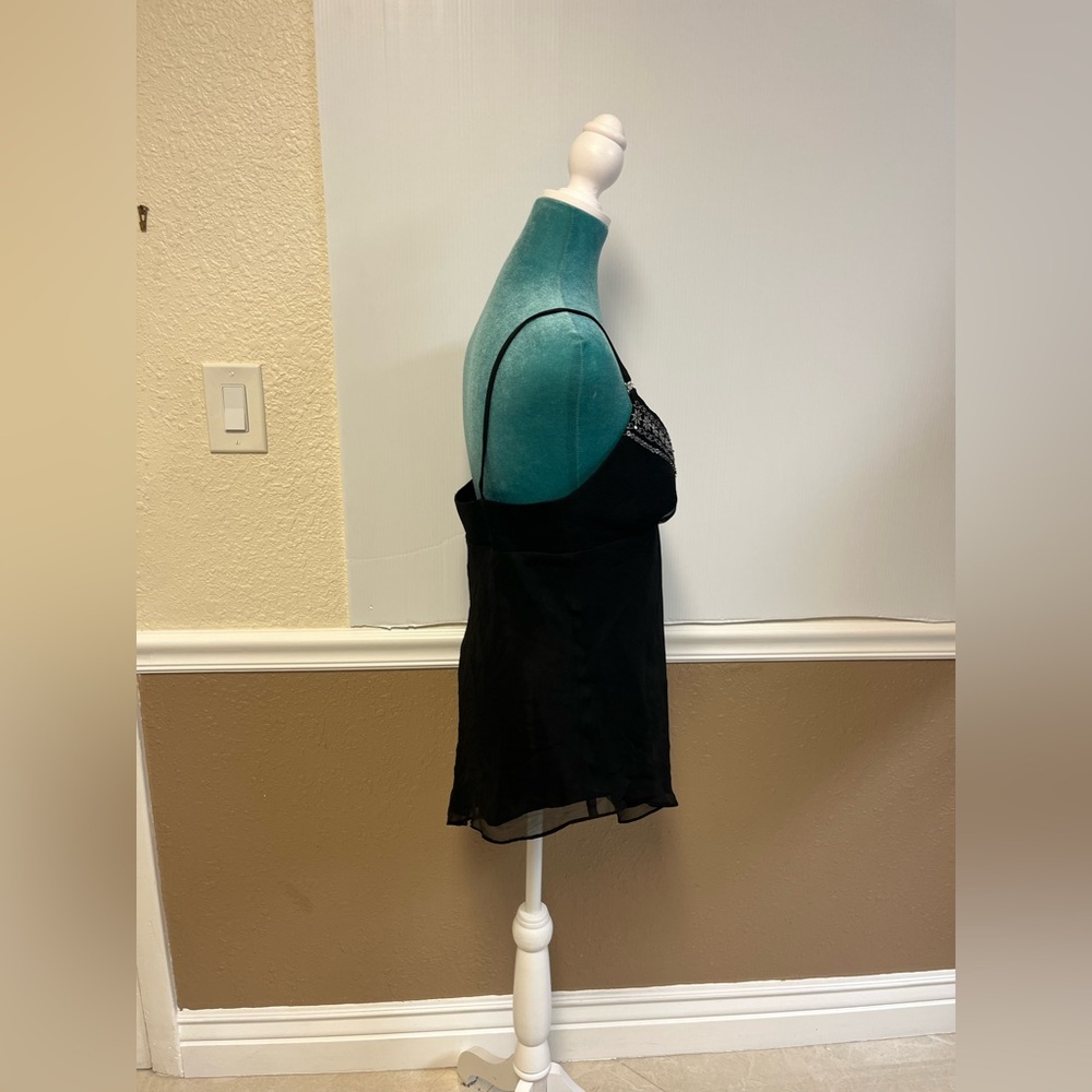 Laundry by Shelli Segal 100% Silk Black Handkerchief Hem Cami Top Size M - Picture 3 of 9